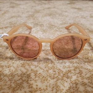 UO Coastal Round Sunglasses